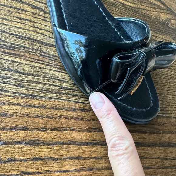 Prada black patent bow flat sandals 7.5 - Picture 8 of 11